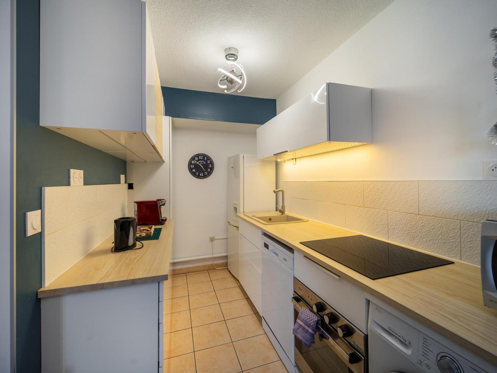 Le Dory - Spacieux, Climatisation, Terrasse & Parking Montpellier Eksteriør billede